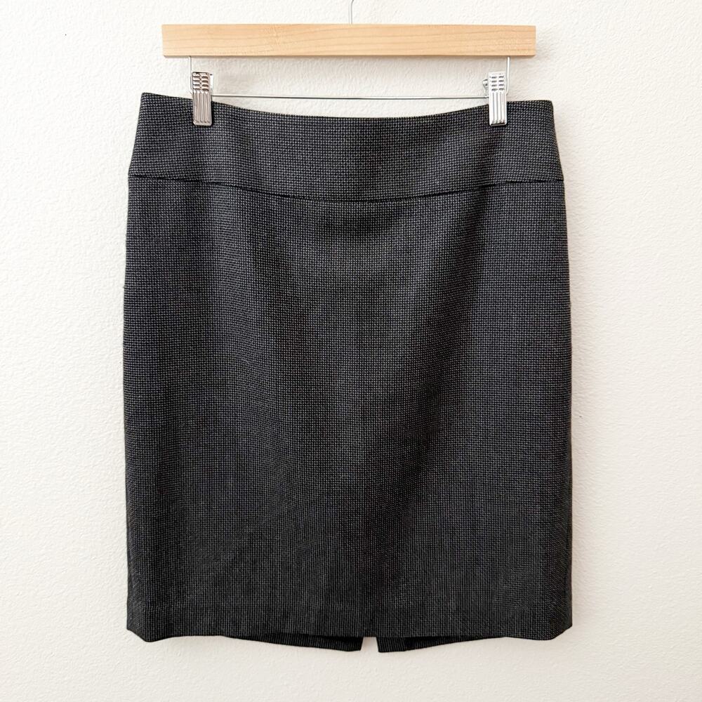 ANN TAYLOR | Fine Italian Fabric 100% Virgin Wool Gray Pencil Straight | Size 10